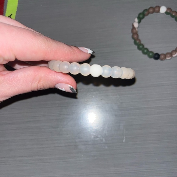 2 Lokia bracelets - Picture 4 of 5